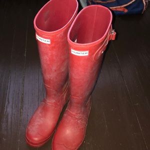 Red Hunter rainboots